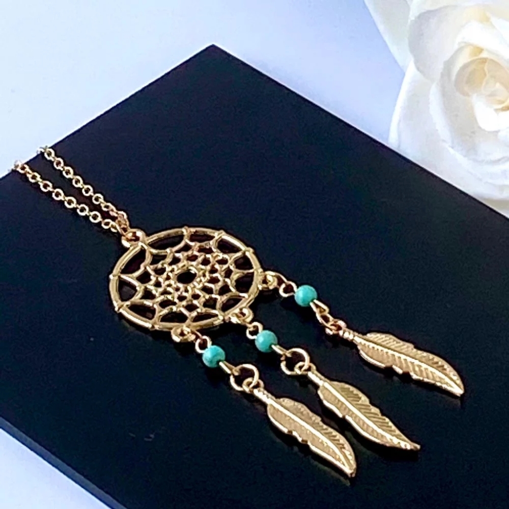 Beautiful Dreamcatcher Gold Necklace